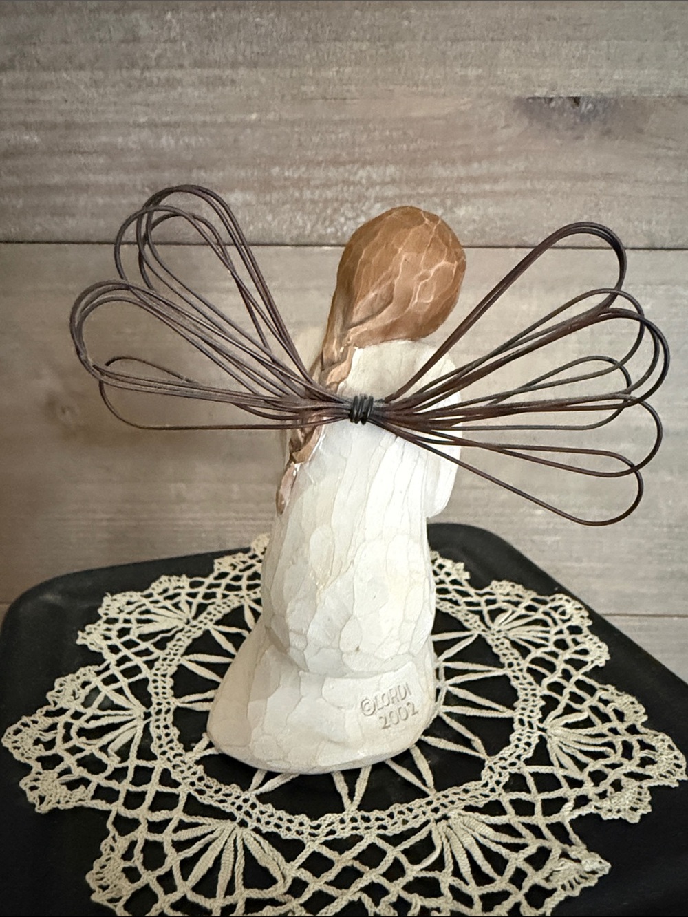 Vintage 2002 Willow Tree "Angel of Miracles" Figurine by Susan Lordi - Picture 4 of 8